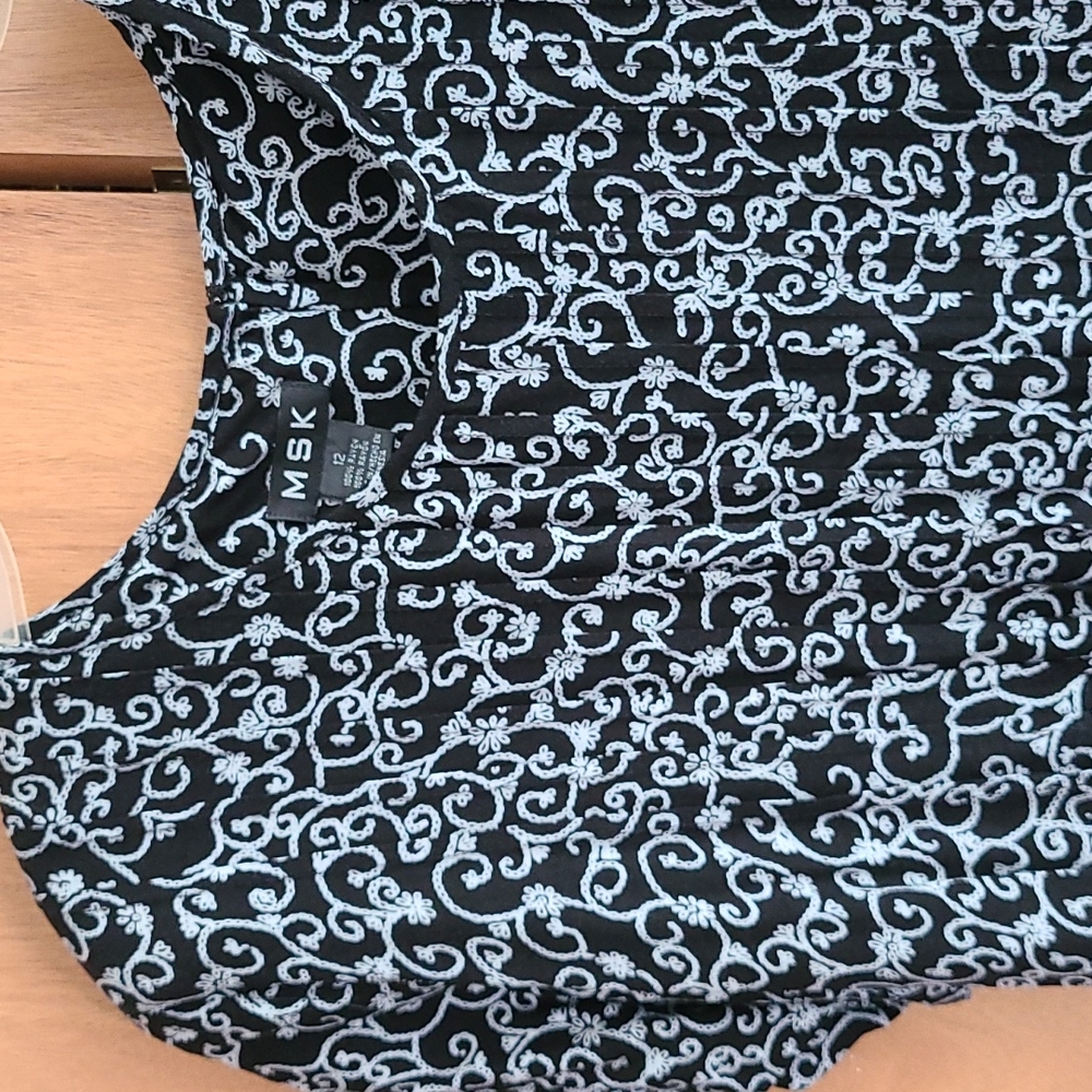 MSK pleated rayon dress